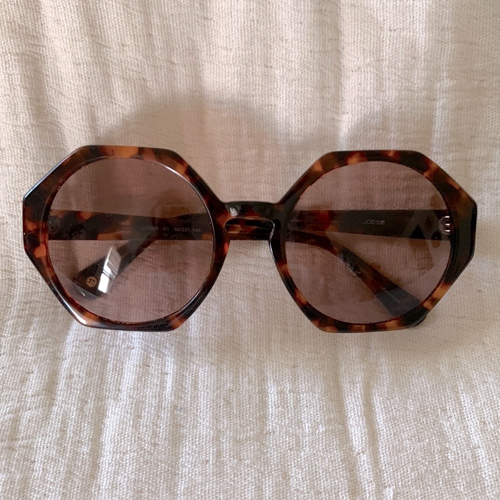 Joe’s Jeans Boho Tortoise Round Oversized Sunglasses